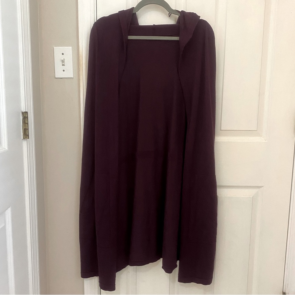 CYRUS Sleeveless Hooded Tunic Length Knit Cardigan